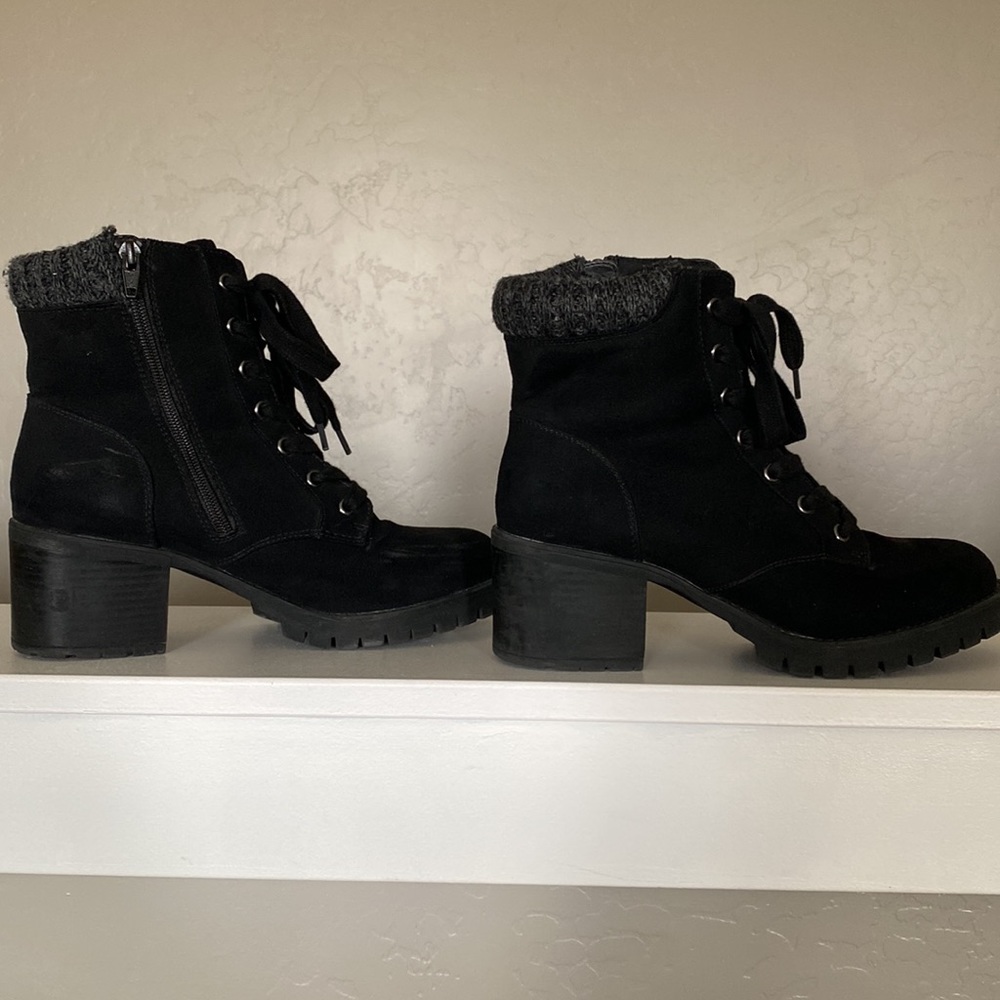 Universal Thread Bootie - Picture 3 of 8